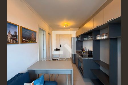 Sala/Cozinha de apartamento para alugar com 1 quarto, 25m² em Centro Histórico de São Paulo, São Paulo