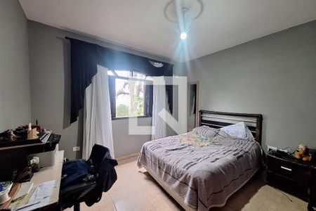 Quarto 1 de casa à venda com 3 quartos, 300m² em Clube de Campo, Santo André