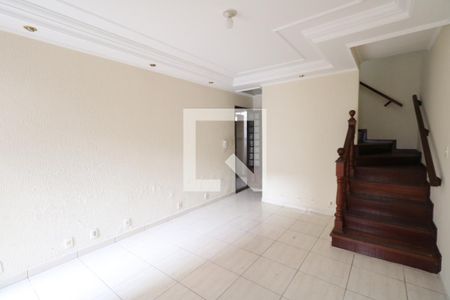 Sala de casa para alugar com 3 quartos, 170m² em Olímpico, São Caetano do Sul