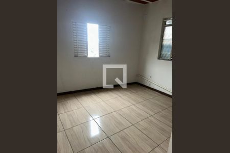 Banheiro de casa para alugar com 2 quartos, 40m² em Marumbi, Juiz de Fora