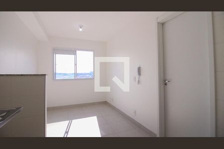 Sala/Cozinha de apartamento para alugar com 1 quarto, 26m² em Vila Ema, São Paulo