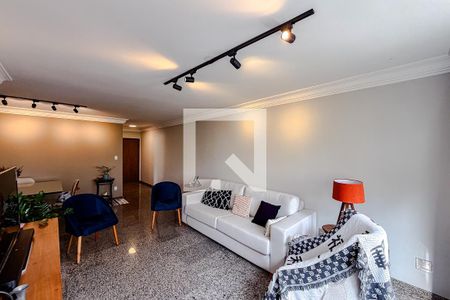Sala de apartamento à venda com 3 quartos, 134m² em Vila Monumento, São Paulo