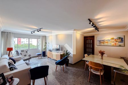 Sala de apartamento à venda com 3 quartos, 134m² em Vila Monumento, São Paulo