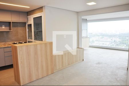 Detalhe - Sala e Sala de Jantar de apartamento para alugar com 2 quartos, 70m² em Parque Sao Domingos, São Paulo