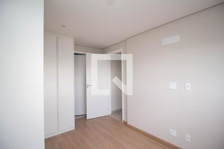 Quarto 1 - Suíte de apartamento para alugar com 2 quartos, 70m² em Parque Sao Domingos, São Paulo