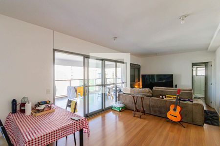 Sala de apartamento à venda com 2 quartos, 107m² em Vila Romana, São Paulo