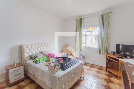 Quarto 2 de casa para alugar com 2 quartos, 120m² em Santa Tereza, Belo Horizonte