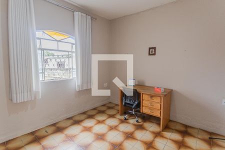 Quarto 1 de casa para alugar com 2 quartos, 120m² em Santa Tereza, Belo Horizonte