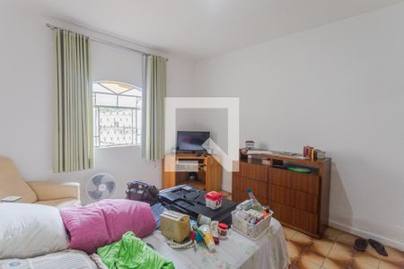 Quarto 2 de casa para alugar com 2 quartos, 120m² em Santa Tereza, Belo Horizonte