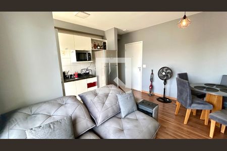 Sala de apartamento para alugar com 2 quartos, 48m² em Vila Galvão, Guarulhos