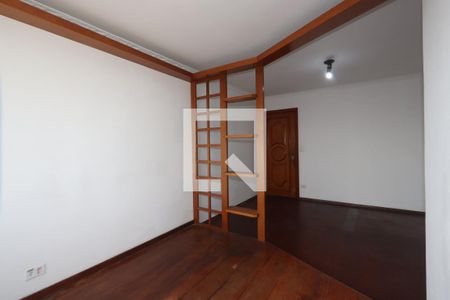 Sala de apartamento para alugar com 2 quartos, 76m² em Vila Ivone, São Paulo