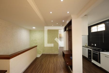 Sala de casa para alugar com 2 quartos, 65m² em Parque America, São Paulo