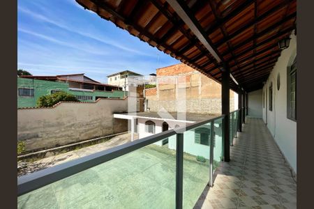 Casa à venda com 3 quartos, 380m² em Fernão Dias, Belo Horizonte