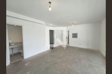 Apartamento à venda com 3 quartos, 121m² em Vila Sofia, São Paulo