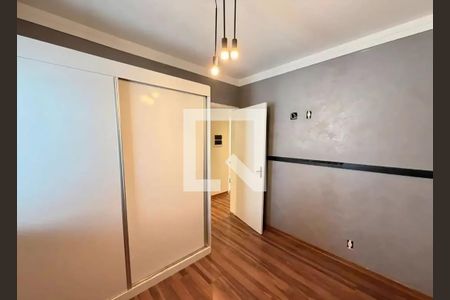 Quarto de apartamento para alugar com 3 quartos, 67m² em Jardim Sao Pedro, Mogi das Cruzes