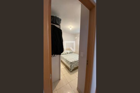 Quarto de apartamento para alugar com 2 quartos, 48m² em Parque Santa Rosa, Suzano