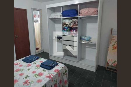 Casa de Condomínio para alugar com 2 quartos, 58m² em Peró, Cabo Frio