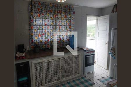 Casa de Condomínio para alugar com 2 quartos, 58m² em Peró, Cabo Frio