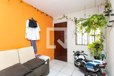 Sala  de apartamento à venda com 3 quartos, 64m² em Conjunto Residencial José Bonifácio, São Paulo