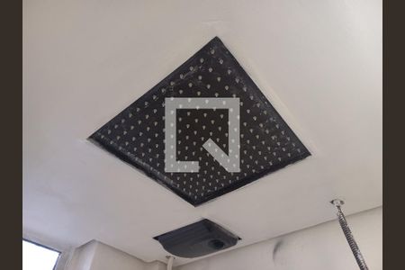 Banheiro de apartamento para alugar com 1 quarto, 28m² em Santa Cecilia, São Paulo