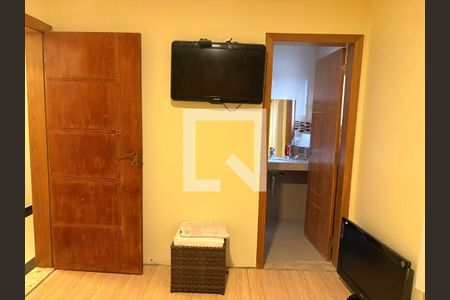 Quarto de casa de condomínio à venda com 3 quartos, 420m² em Jardim Peri, São Paulo