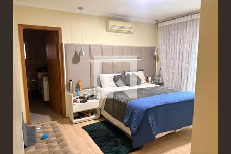Quarto de casa de condomínio à venda com 3 quartos, 420m² em Jardim Peri, São Paulo