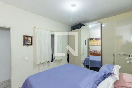 Quarto 1 de casa à venda com 2 quartos, 100m² em Jardim Guarani, São Paulo