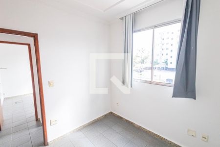 Quarto 2 de apartamento à venda com 2 quartos, 40m² em Copacabana, Belo Horizonte