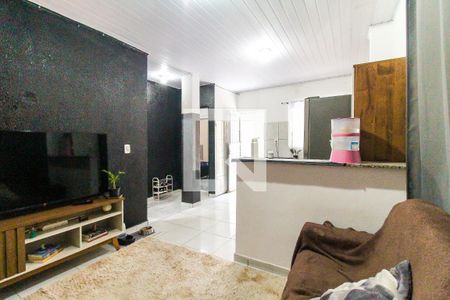 Sala de casa para alugar com 2 quartos, 115m² em Vila Sao Geraldo, São Paulo