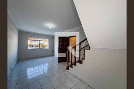 Foto 01 de casa para alugar com 1 quarto, 146m² em Baeta Neves, São Bernardo do Campo
