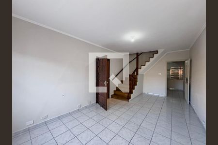 Foto 01 de casa para alugar com 1 quarto, 146m² em Baeta Neves, São Bernardo do Campo