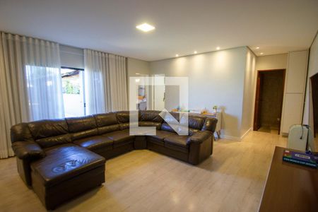 Casa de Condomínio à venda com 3 quartos, 850m² em Setor Habitacional Vicente Pires, Brasília
