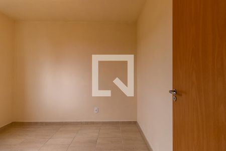Quarto 2 de apartamento para alugar com 2 quartos, 38m² em Lajeado, Cotia