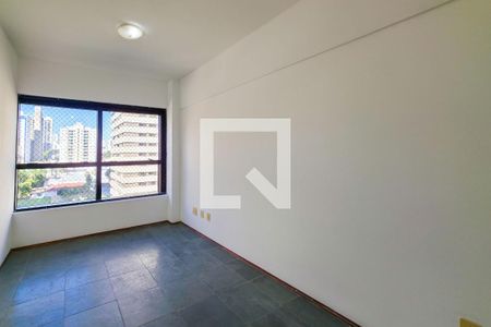 Sala de apartamento à venda com 2 quartos, 74m² em Cambuí, Campinas