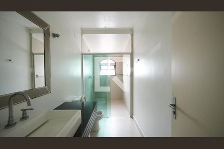 Casa para alugar com 4 quartos, 380m² em Vila Eldizia, Santo André