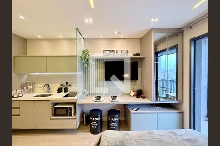 Quarto de kitnet/studio à venda com 1 quarto, 22m² em Jardim das Acacias, São Paulo