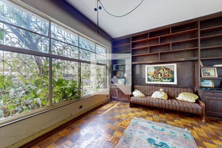 Casa à venda com 3 quartos, 211m² em Vila Madalena, São Paulo
