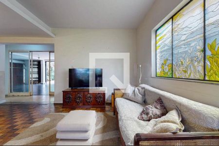 Casa à venda com 3 quartos, 211m² em Vila Madalena, São Paulo