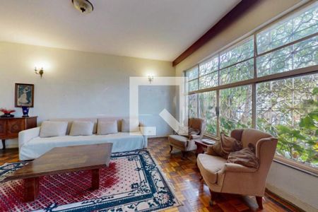Casa à venda com 3 quartos, 211m² em Vila Madalena, São Paulo