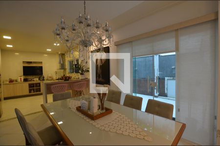 Casa à venda com 3 quartos, 154m² em Vila Valqueire, Rio de Janeiro