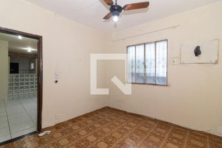 Quarto de apartamento à venda com 2 quartos, 50m² em Realengo, Rio de Janeiro