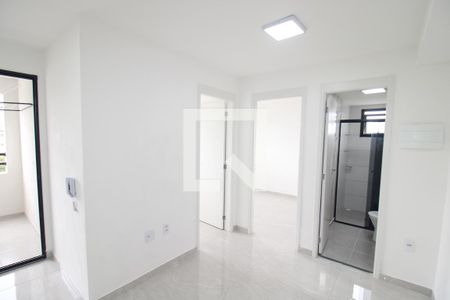 Sala / Cozinha de apartamento para alugar com 2 quartos, 42m² em Limão, São Paulo