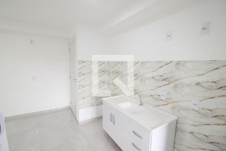 Sala / Cozinha de apartamento para alugar com 2 quartos, 42m² em Limão, São Paulo