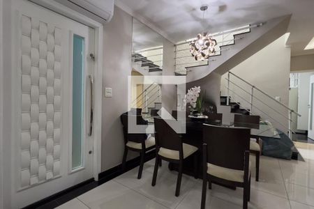 Sala de casa à venda com 3 quartos, 197m² em Vila Moreira, Guarulhos