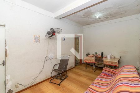 Sala de casa à venda com 3 quartos, 100m² em Brás de Pina, Rio de Janeiro