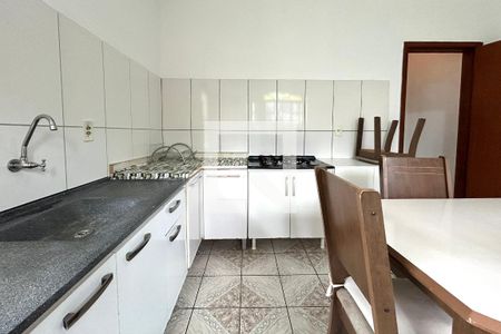 Cozinha de casa para alugar com 1 quarto, 50m² em S Joao Rio Vermelho, Florianópolis