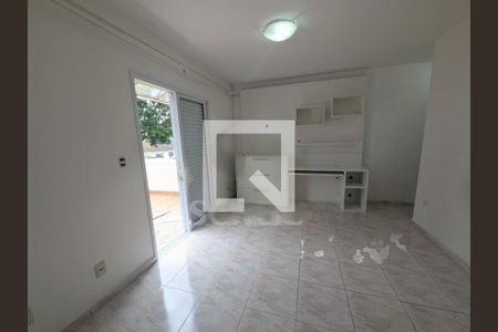 Casa à venda com 3 quartos, 198m² em Campo Grande, São Paulo