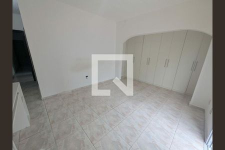 Casa à venda com 3 quartos, 198m² em Campo Grande, São Paulo