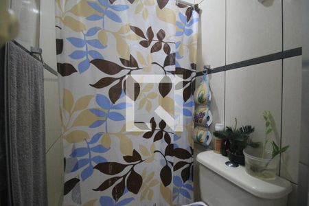 Banheiro de casa para alugar com 1 quarto, 55m² em Cabuís, Nilópolis