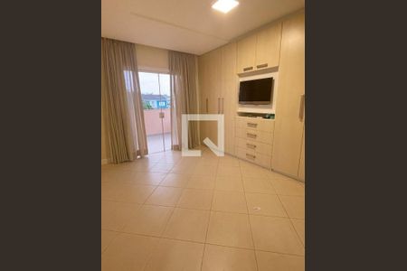 Casa à venda com 5 quartos, 300m² em Barra da Tijuca, Rio de Janeiro